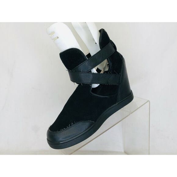 ALDO Womens Black Leather Suede Buckle Wedge Ankle Boots Bootie Size 8.5 M - Picture 4 of 11